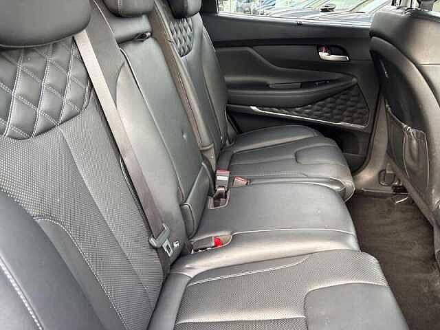 Hyundai SANTA FE 1.6 T-GDi 13.8kWh Ultimate SUV 5dr Petrol Plug-in Hybrid Auto 4WD Euro 6 (s/s) (