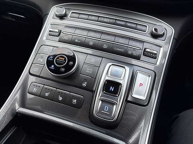 Hyundai SANTA FE 1.6 T-GDi 13.8kWh Ultimate SUV 5dr Petrol Plug-in Hybrid Auto 4WD Euro 6 (s/s) (