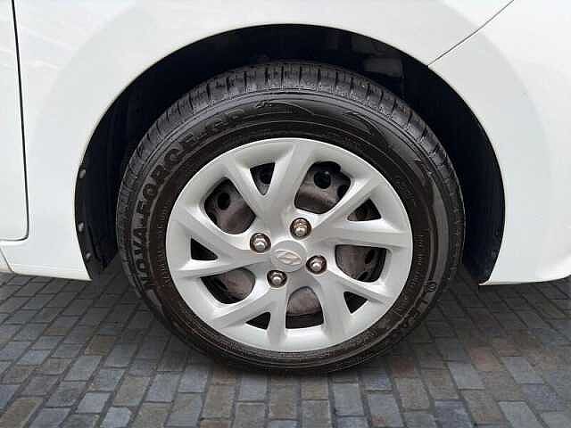Hyundai i10 1.0 SE Hatchback 5dr Petrol Manual Euro 6 (67 ps)