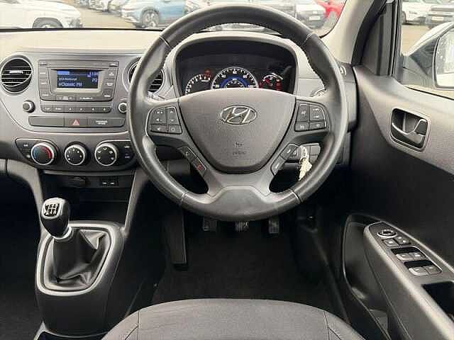 Hyundai i10 1.0 SE Hatchback 5dr Petrol Manual Euro 6 (67 ps)