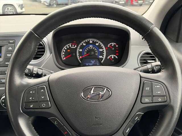 Hyundai i10 1.0 SE Hatchback 5dr Petrol Manual Euro 6 (67 ps)