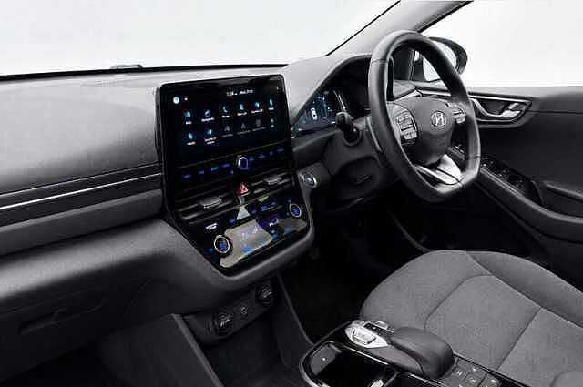Hyundai IONIQ 38.3kWh Premium Hatchback 5dr Electric Auto (136 ps)