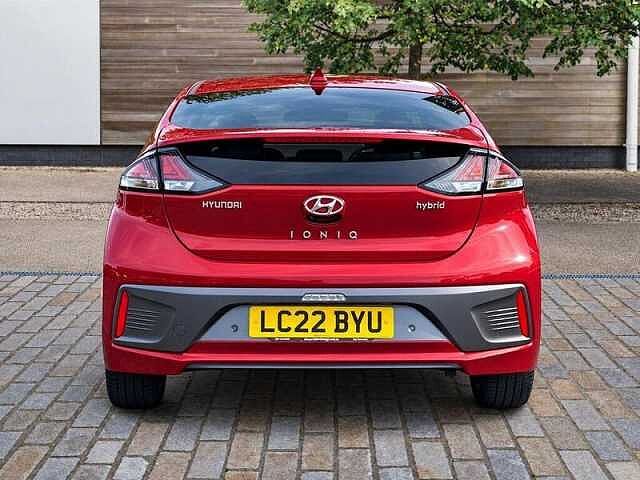Hyundai IONIQ 1.6 h-GDi Premium SE Hatchback 5dr Petrol Hybrid DCT Euro 6 (s/s) (141 ps)