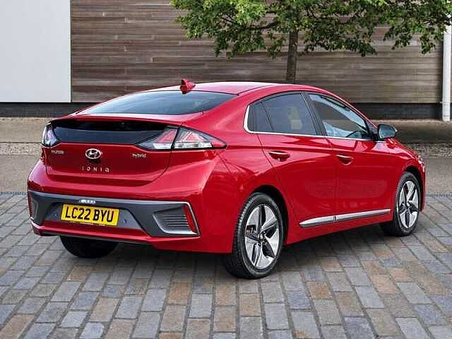 Hyundai IONIQ 1.6 h-GDi Premium SE Hatchback 5dr Petrol Hybrid DCT Euro 6 (s/s) (141 ps)