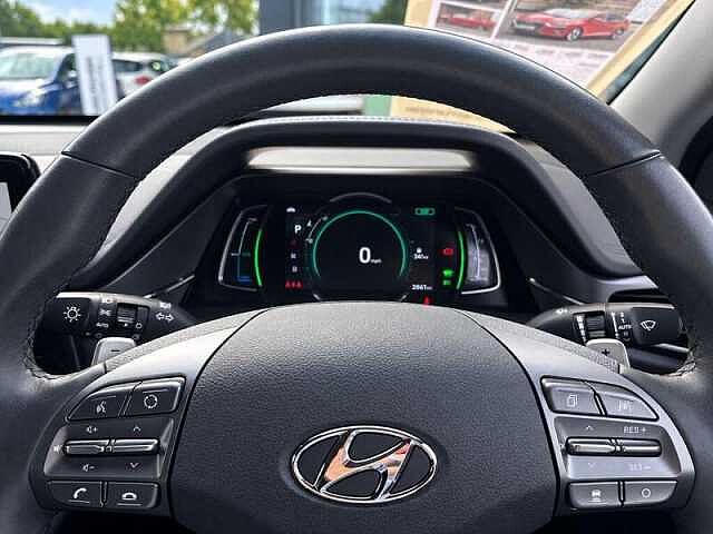 Hyundai IONIQ 1.6 h-GDi Premium SE Hatchback 5dr Petrol Hybrid DCT Euro 6 (s/s) (141 ps)