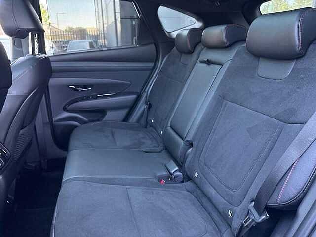 Hyundai TUCSON 1.6 T-GDi N Line S SUV 5dr Petrol Hybrid Auto 4WD Euro 6 (s/s) (215 ps) Shimmering Silver