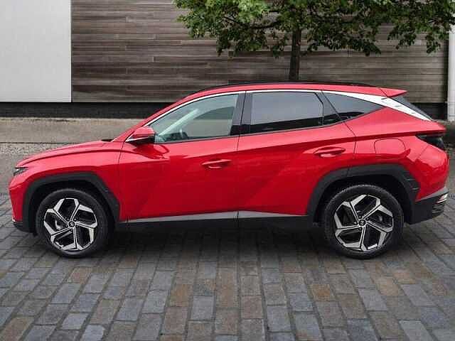 Hyundai TUCSON 1.6 T-GDi 13.8kWh Ultimate SUV 5dr Petrol Plug-in Hybrid Auto 4WD Euro 6 (s/s) ( Engine Red