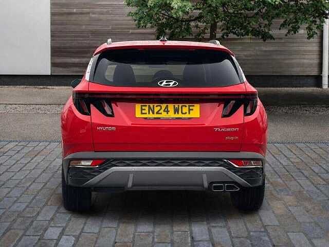 Hyundai TUCSON 1.6 T-GDi 13.8kWh Ultimate SUV 5dr Petrol Plug-in Hybrid Auto 4WD Euro 6 (s/s) ( Engine Red