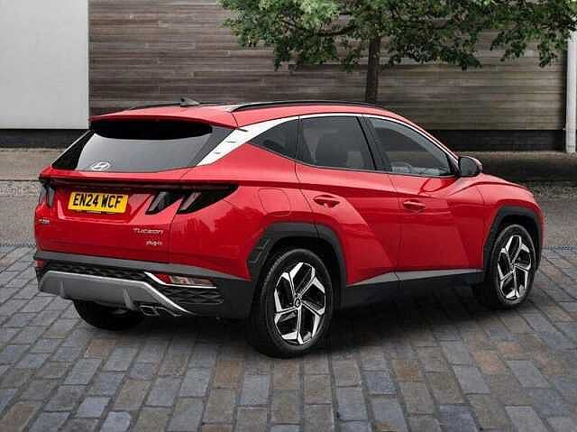 Hyundai TUCSON 1.6 T-GDi 13.8kWh Ultimate SUV 5dr Petrol Plug-in Hybrid Auto 4WD Euro 6 (s/s) ( Engine Red