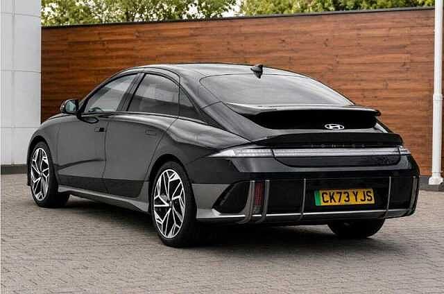 Hyundai IONIQ 6 77.4kWh Ultimate Saloon 4dr Electric Auto AWD (325 ps)