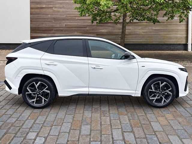 Hyundai TUCSON 1.6 T-GDi N Line S SUV 5dr Petrol Manual Euro 6 (s/s) (160 ps) Atlas White