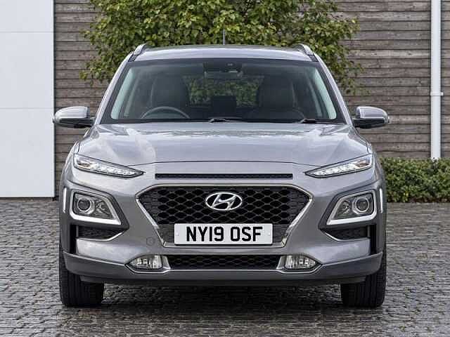 Hyundai KONA 1.0 T-GDi Premium SUV 5dr Petrol Manual Euro 6 (s/s) (120 ps) Lake Silver