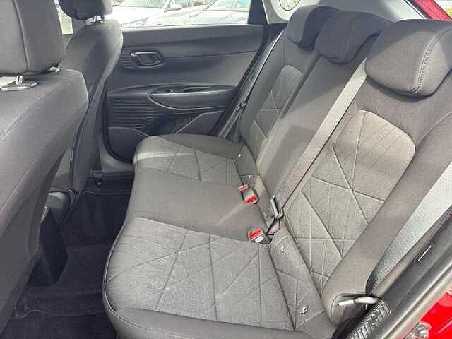 Hyundai BAYON 1.0 T-GDi MHEV SE Connect SUV 5dr Petrol Hybrid DCT Euro 6 (s/s) (100 ps) Dragon Red