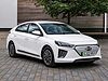 Hyundai IONIQ 38.3kWh Premium Hatchback 5dr Electric Auto (136 ps) Polar White