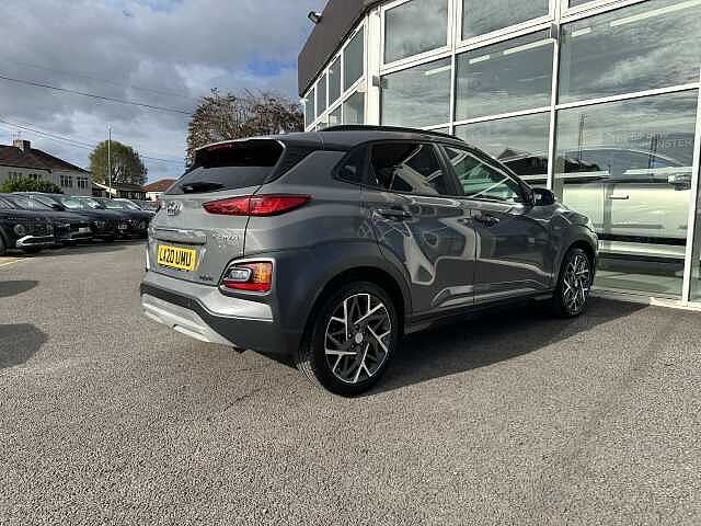 Hyundai KONA 1.6 GDi Hybrid Premium SE 5dr DCT Galactic Grey