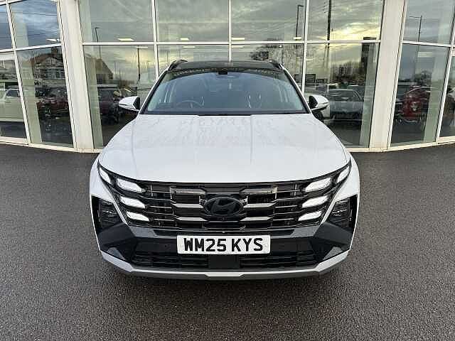 Hyundai TUCSON 1.6T Hybrid Ultimate 5dr Auto Atlas White