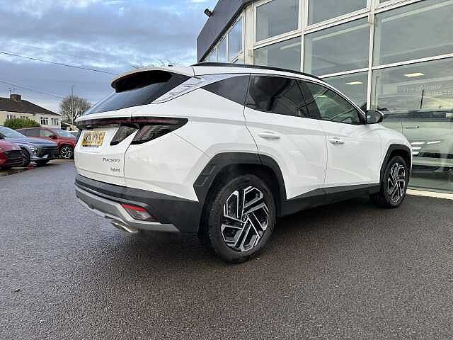 Hyundai TUCSON 1.6T Hybrid Ultimate 5dr Auto Atlas White