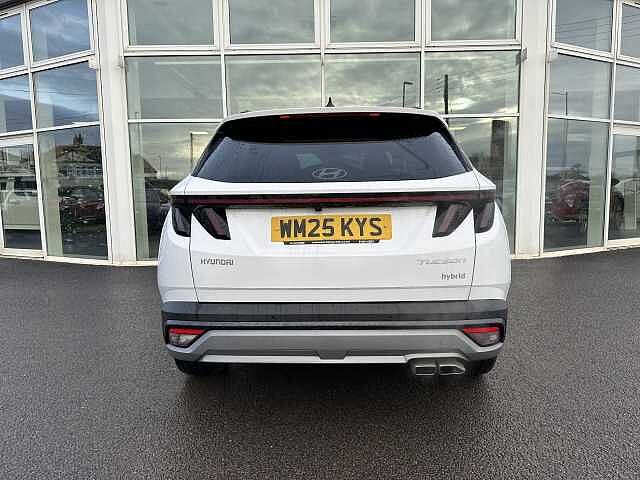 Hyundai TUCSON 1.6T Hybrid Ultimate 5dr Auto Atlas White