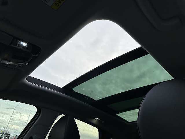 Hyundai TUCSON 1.6T Hybrid Ultimate 5dr Auto Atlas White