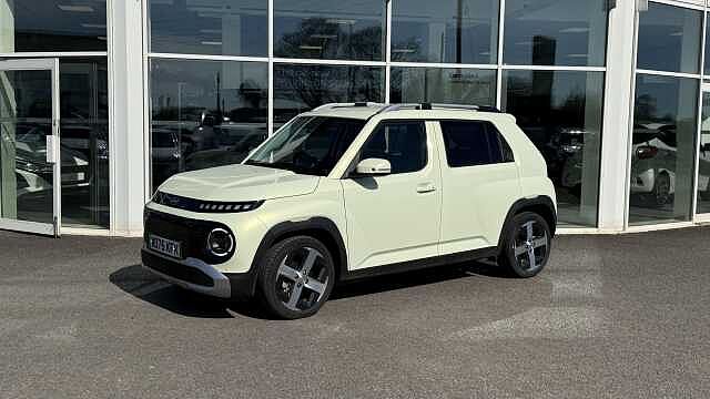 Hyundai INSTER 85kW 02 49kWh 5dr Auto Buttercream