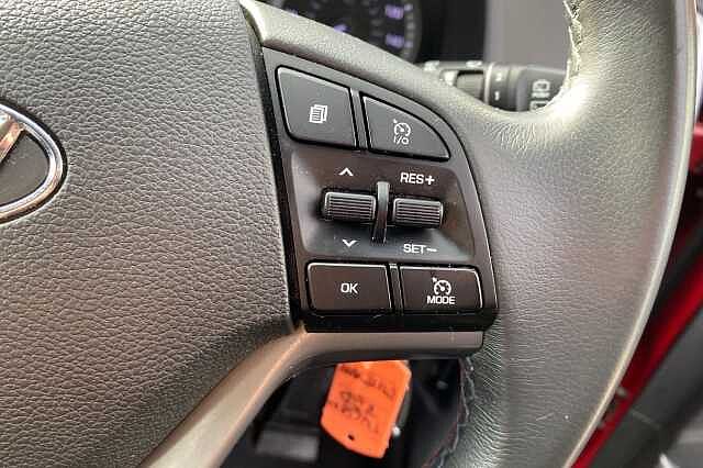 Hyundai TUCSON Se Nav B-Drive 2Wd Fiery Red