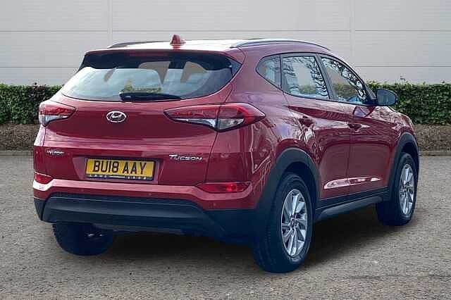 Hyundai TUCSON Se Nav B-Drive 2Wd Fiery Red
