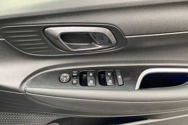 Hyundai BAYON 1.0 TGDi 48V MHEV Premium 5dr Aurora Grey