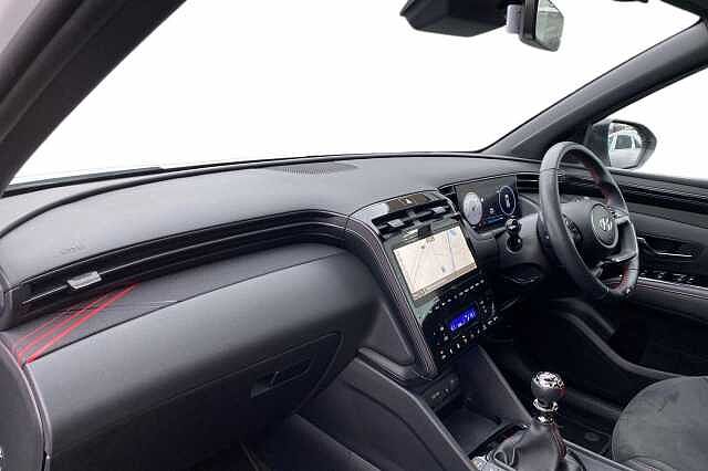 Hyundai TUCSON 1.6 T-GDi N Line S SUV 5dr Petrol Manual Euro 6 (s/s) (150 ps) Serenity White