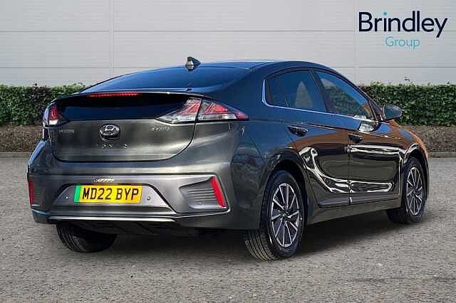 Hyundai Ioniq 38.3kWh Premium SE Hatchback 5dr Electric Auto (136 ps)