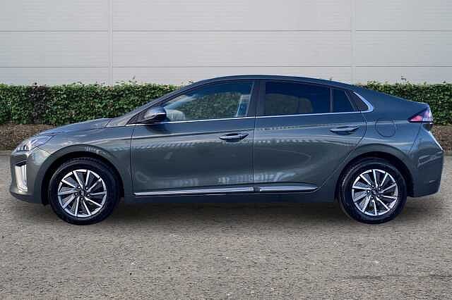 Hyundai Ioniq 38.3kWh Premium SE Hatchback 5dr Electric Auto (136 ps)