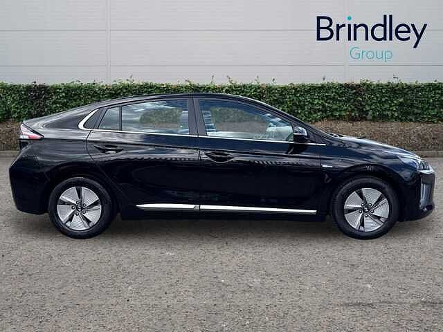 Hyundai IONIQ 1.6 GDi Hybrid Premium 5dr DCT