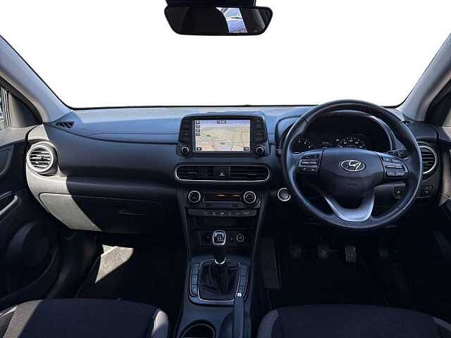 Hyundai KONA 1.0 T-GDi Premium SUV 5dr Petrol Manual Euro 6 (s/s) (120 ps) Black