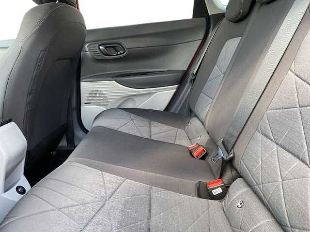 Hyundai BAYON 1.0 TGDi 48V MHEV Ultimate 5dr DCT Dragon Red