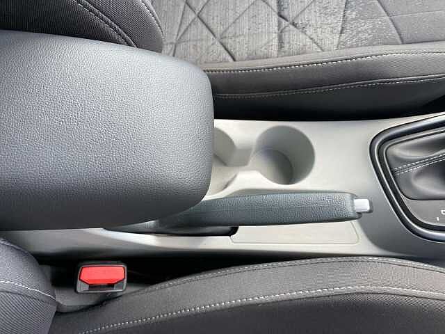Hyundai BAYON 1.0 TGDi 48V MHEV Ultimate 5dr DCT Dragon Red