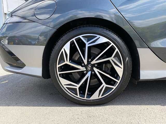 Hyundai IONIQ 6 168kW Ultimate 77kWh 4dr Auto