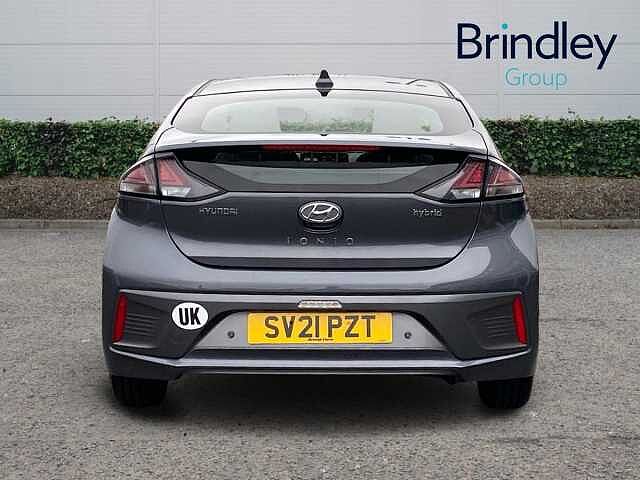 Hyundai IONIQ 1.6 GDi Hybrid Premium 5dr DCT