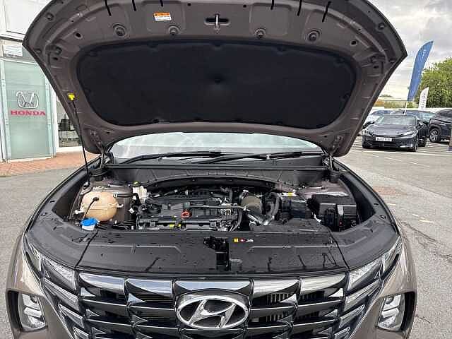 Hyundai TUCSON 1.6 TGDi SE Connect 5dr 2WD Silky Bronze