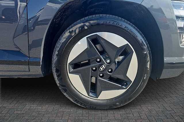 Hyundai KONA E (218ps) Advance Grey