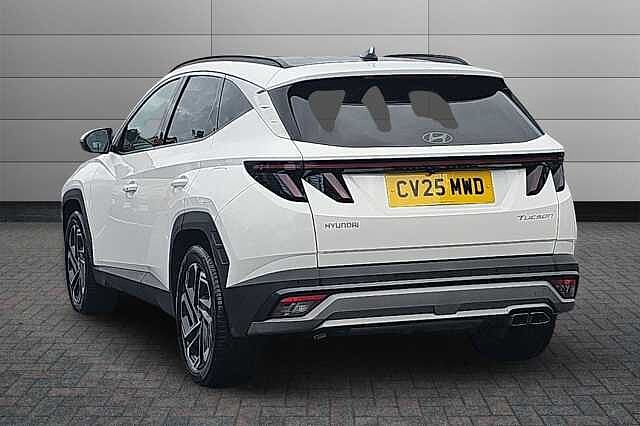 Hyundai TUCSON 1.6T 48V MHD Ultimate 5dr DCT White