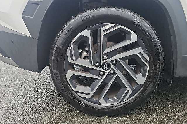 Hyundai TUCSON 1.6T 48V MHD Ultimate 5dr DCT White