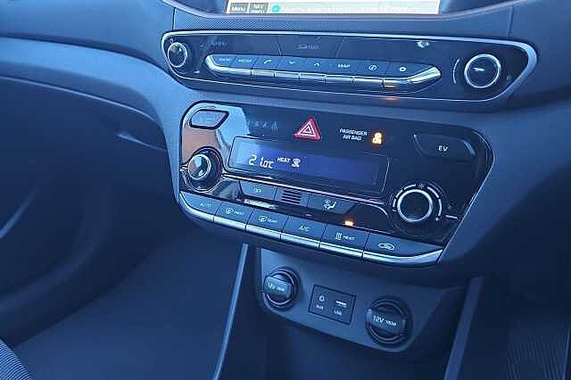 Hyundai IONIQ 88kW Electric Premium 28kWh 5dr Auto