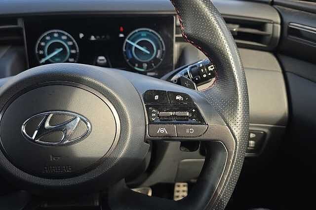 Hyundai TUCSON 1.6 TGDi Hybrid 230 N Line 5dr 2WD Auto White