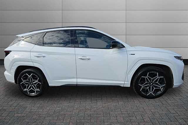 Hyundai TUCSON 1.6 TGDi Hybrid 230 N Line 5dr 2WD Auto White