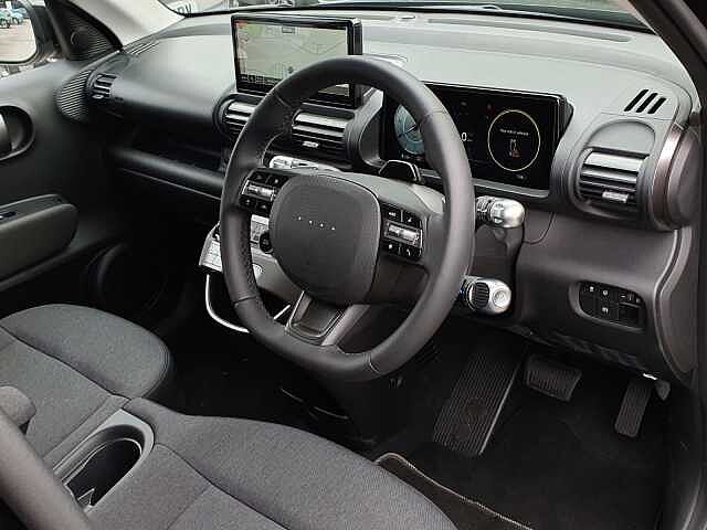 Hyundai INSTER 85kW 02 49kWh 5dr Auto Black