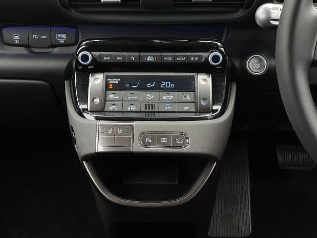 Hyundai INSTER 85kW 02 49kWh 5dr Auto Black