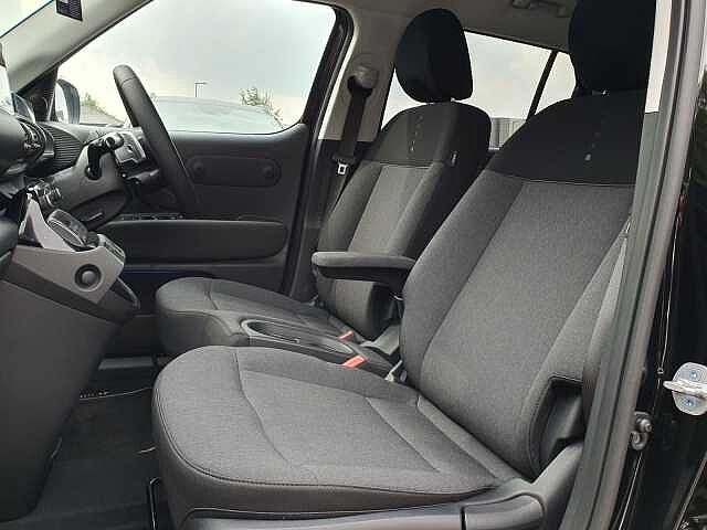 Hyundai INSTER 85kW 02 49kWh 5dr Auto Black