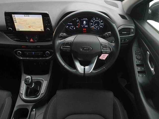 Hyundai i30 1.4T GDI SE Nav 5dr