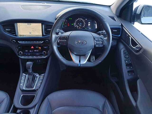 Hyundai Ioniq 1.6 GDi Hybrid Premium SE 5dr DCT