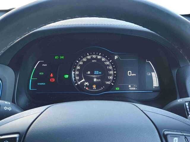 Hyundai Ioniq 1.6 GDi Hybrid Premium SE 5dr DCT