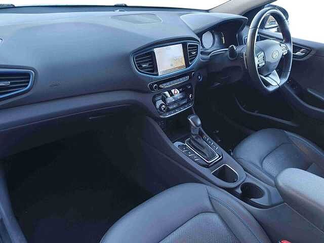 Hyundai Ioniq 1.6 GDi Hybrid Premium SE 5dr DCT